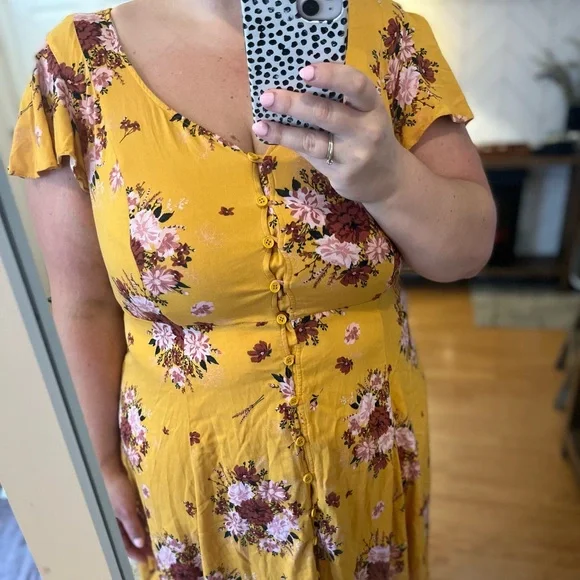 Torrid Yellow Button Front MIDI Dress Torrid Yellow Button Front MIDI Dress
